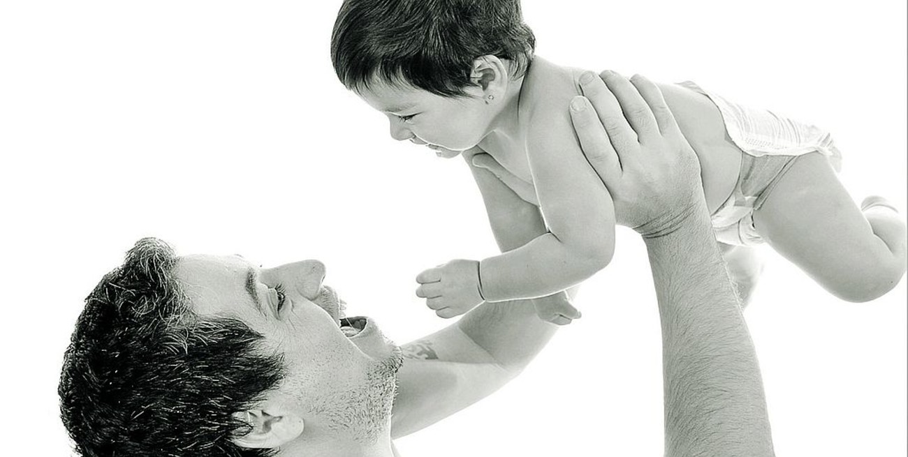 Llega al Senado un pedido de licencia por paternidad