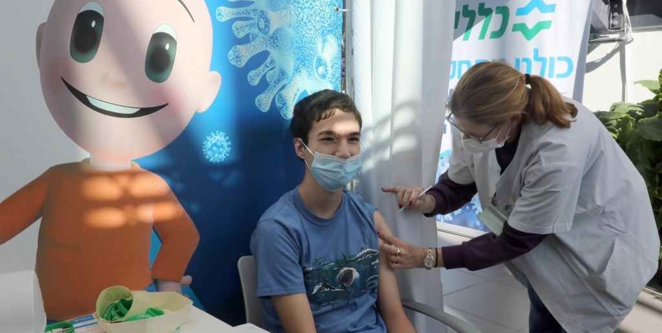 La UE enojada con las farmacéuticas por las demoras en la entrega de las vacunas  