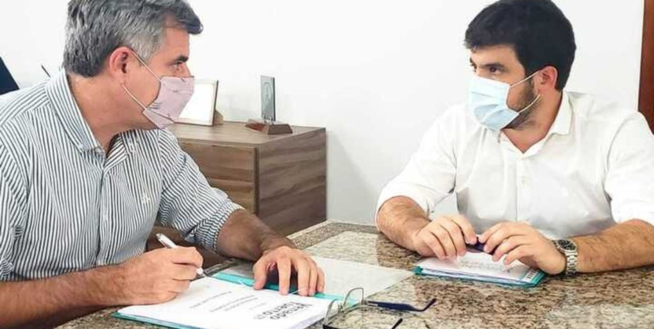Chiarella recibió a Freyre para entregar proyecto del "Programa Incluir"