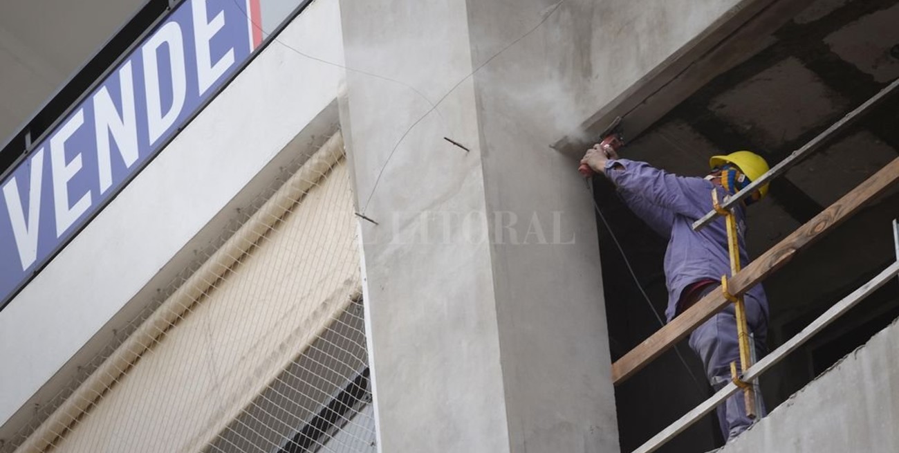 Por la pandemia se perdieron 220 mil empleos privados