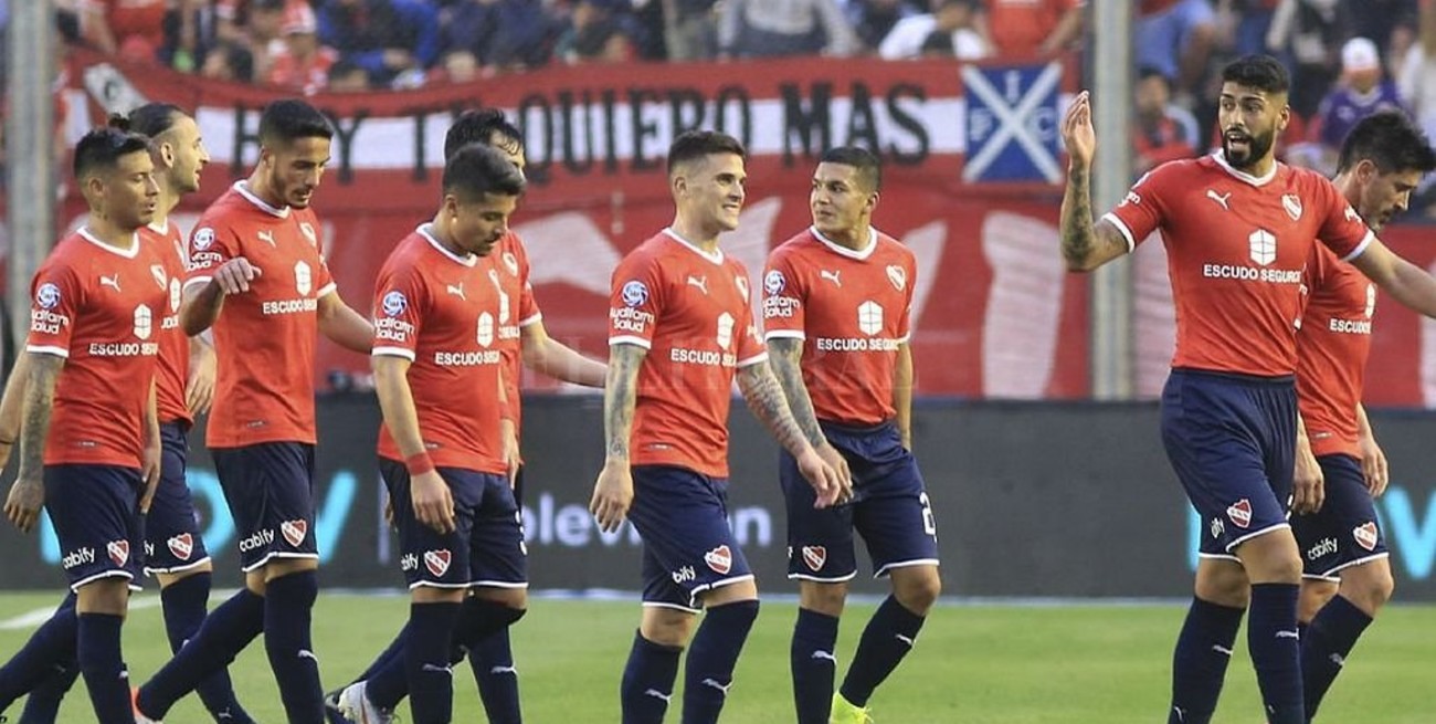 El plantel de Independiente amenaza con una huelga por falta de pago