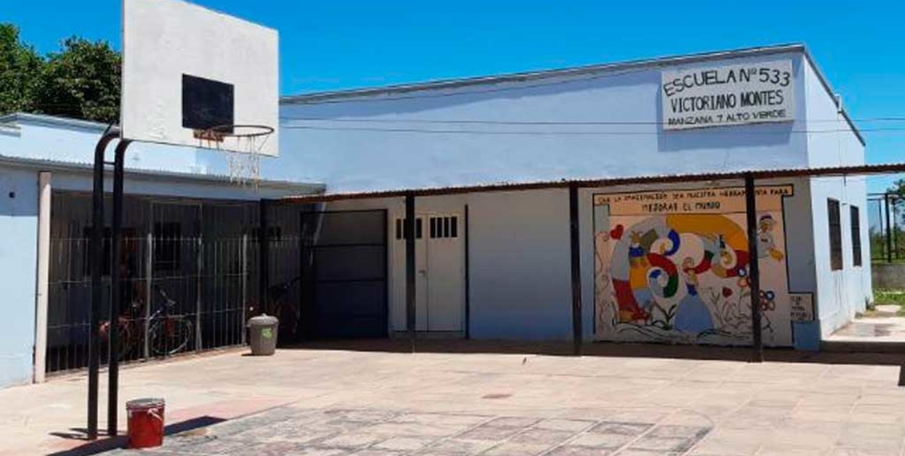 Robaron en la escuela  Victoriano Montes