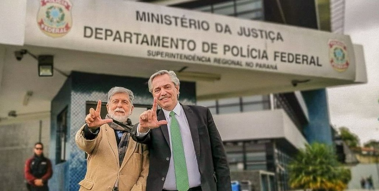 Alberto Fernández visitó a Lula en prisión y aseguró que "no duda" de su inocencia