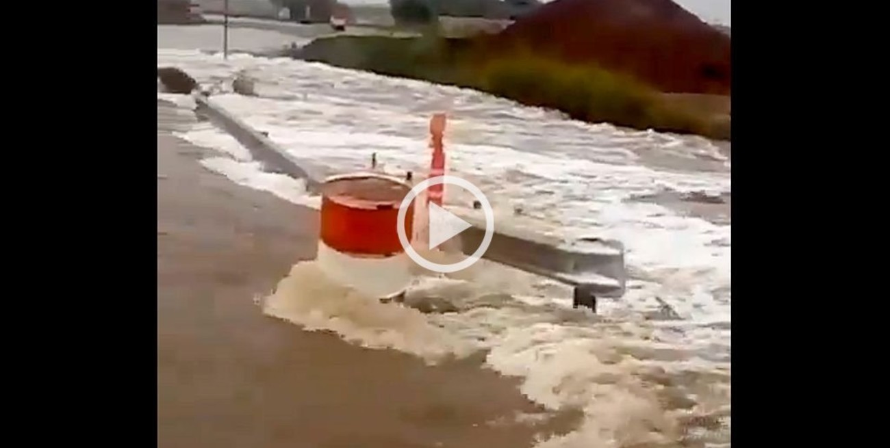 Gálvez: asisten a las familias evacuadas tras el temporal