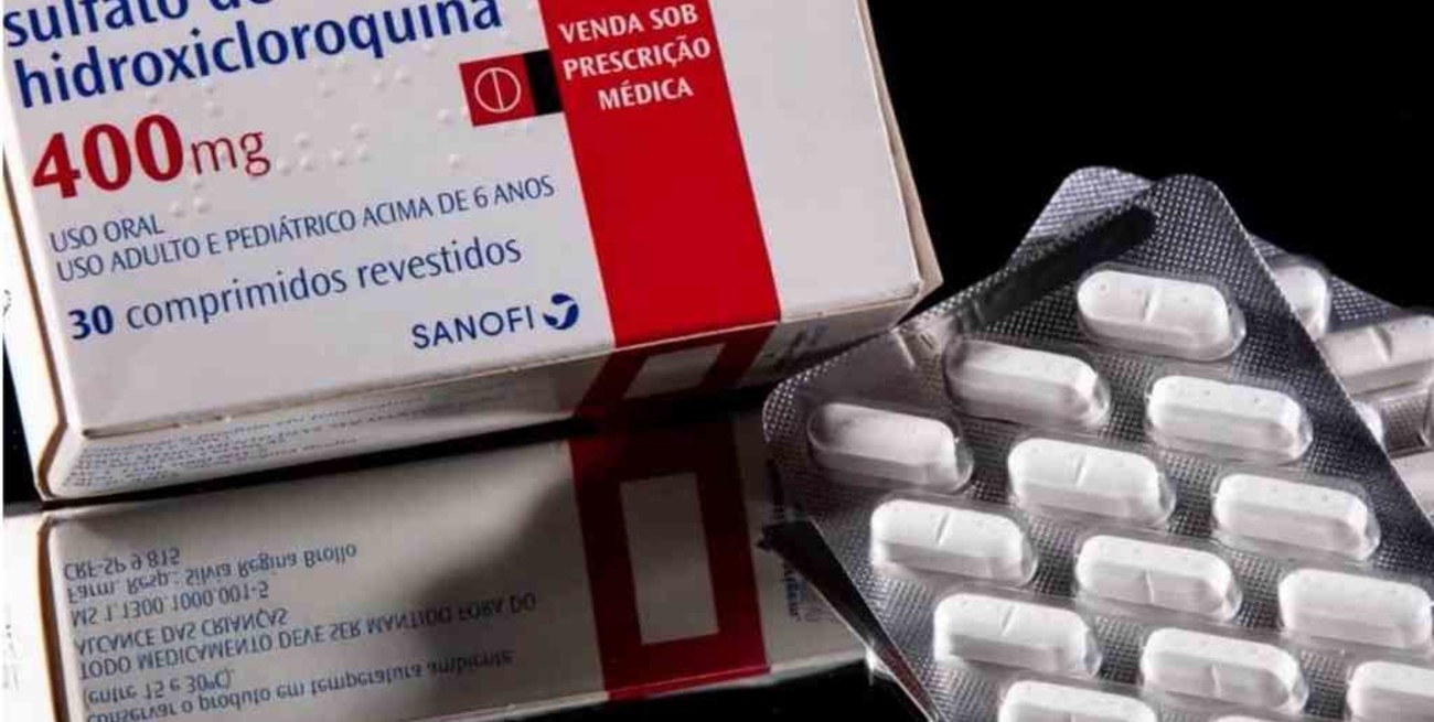La hidroxicloroquina puede aumentar el riesgo de efectos adversos del coronavirus, señala la OMS