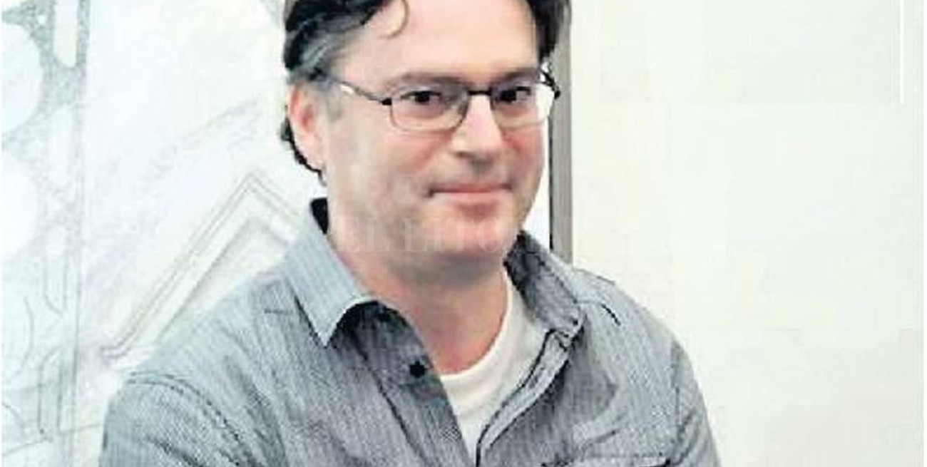 Poesía en la Alianza: el francés Pascal Mora presenta su obra 