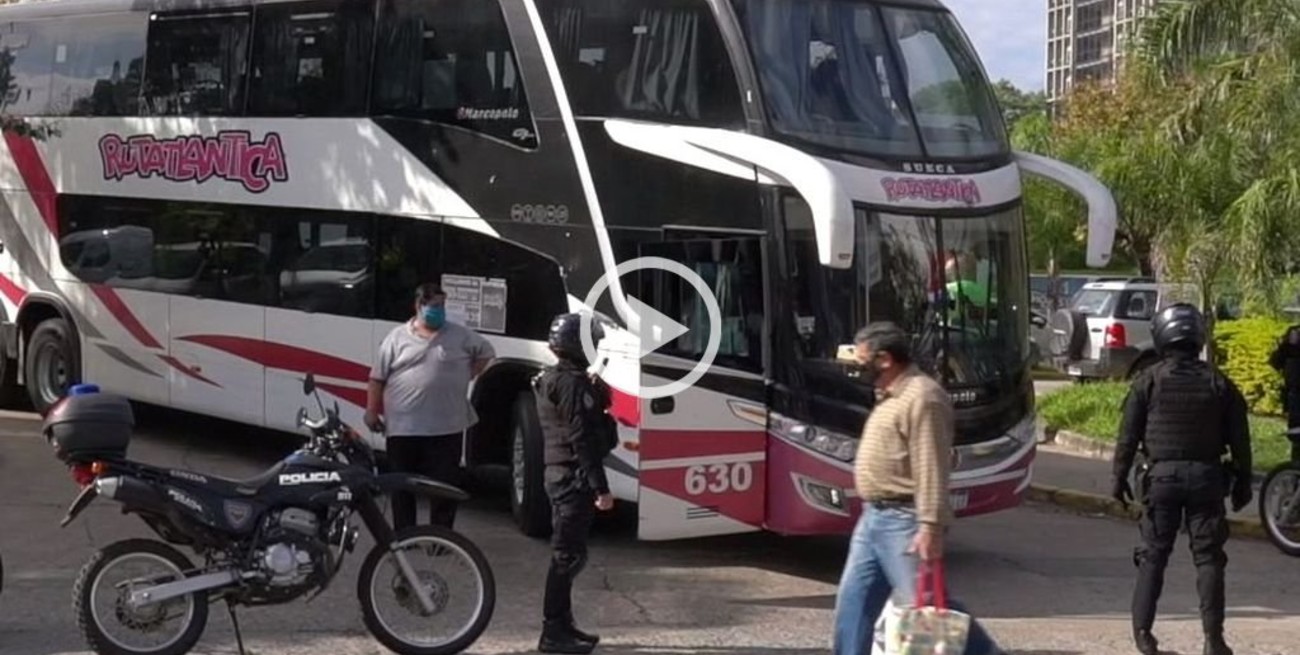 Cuarentena día 53: colectivo retenido, choferes sin descanso