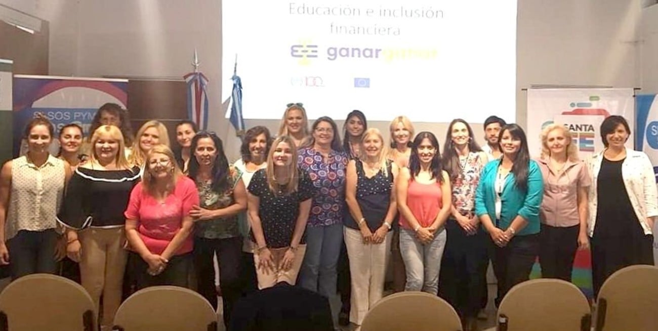 Mujeres y economía: acciones para redirigir los negocios de emprendedoras santafesinas