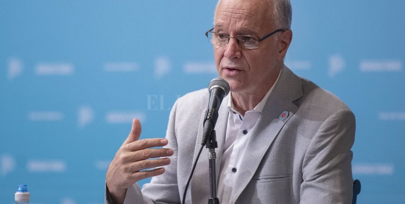 Coronavirus: según Daniel Gollán, el  74 % de los contagios en La Plata son de la variante de Manaos