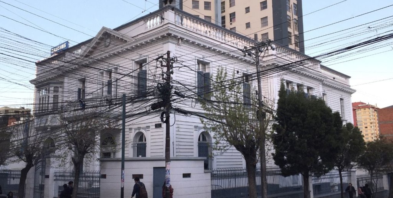 Consulado pidió "extrema precaución" para los argentinos que estén o tengan previsto viajar a Bolivia