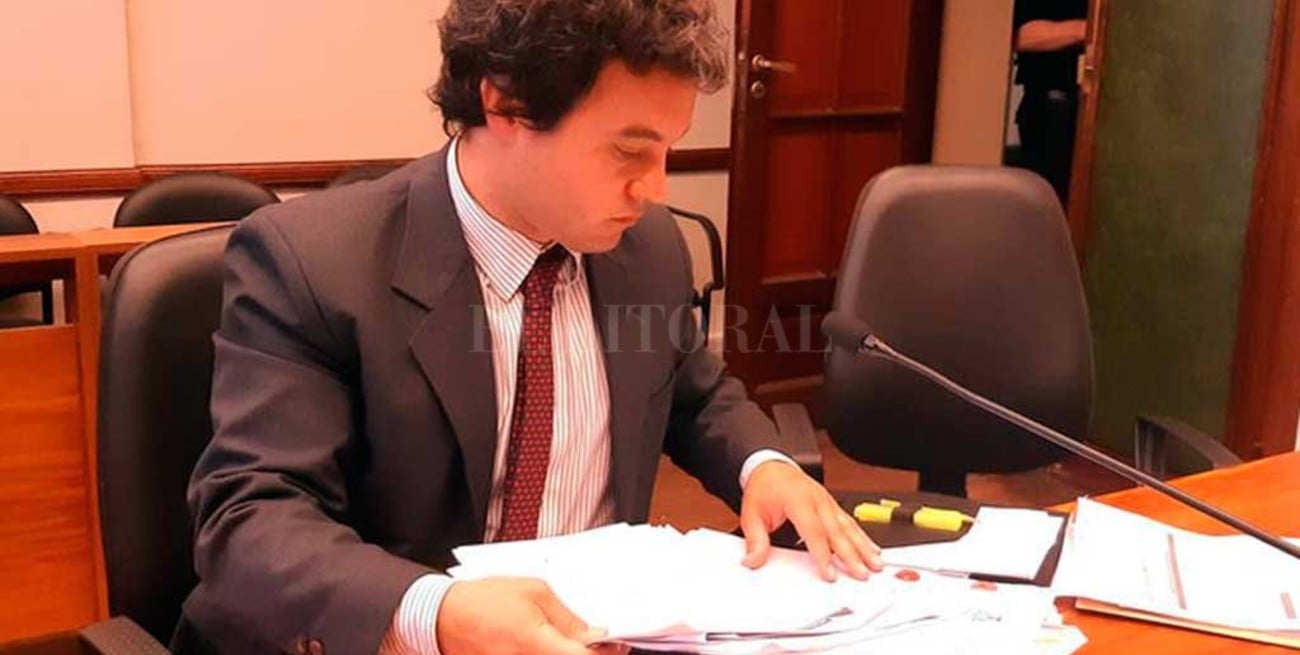 Fiscal Cecchini: "Me da tranquilidad que me hayan investigado como a cualquier otro"