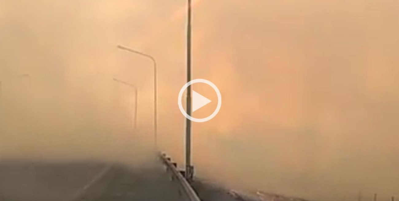 Precaución: baja visibilidad en la zona del túnel subfluvial por el humo de quema de pastizales