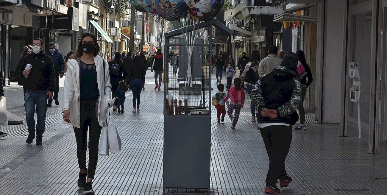 Covid-19 en Santa Fe: la ciudad acumula una semana sin casos y la provincia reporta 27 nuevos contagios