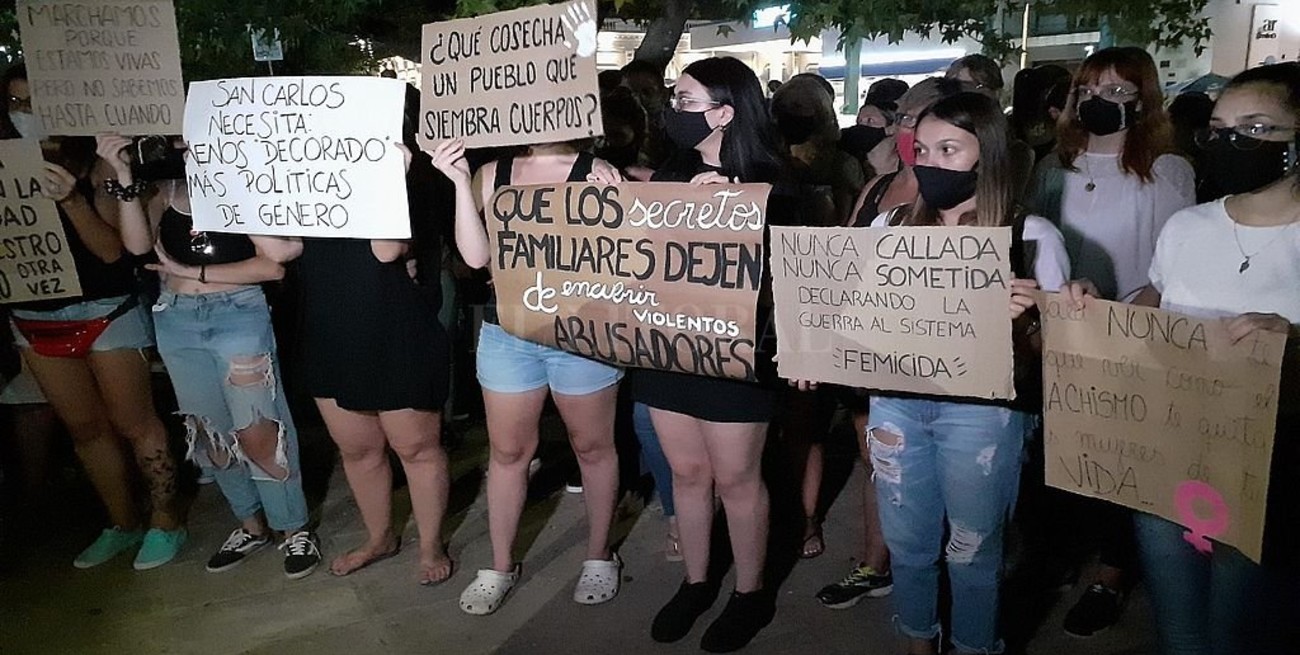 San Carlos Centro se movilizó contra la violencia de género