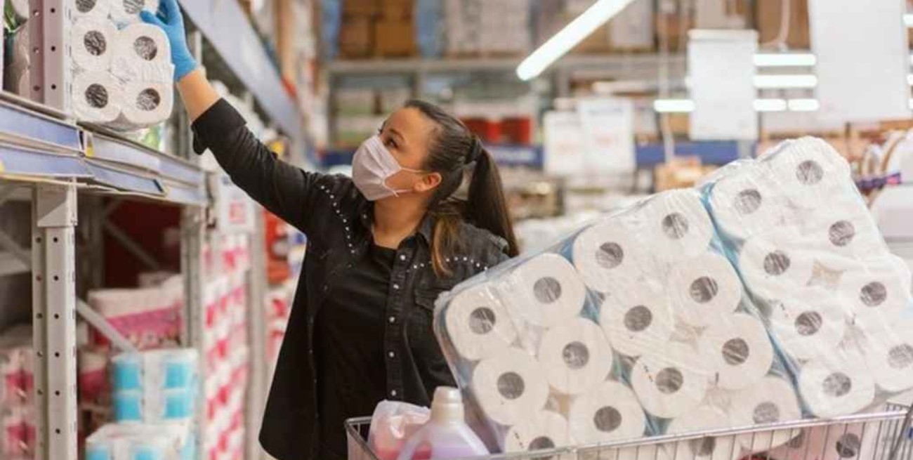 Alertan por una posible escasez mundial de papel higiénico y no será por la pandemia