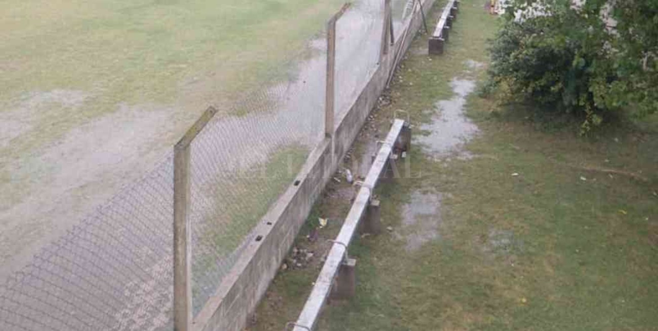 Por lluvia, se suspendió la fecha de la Liga Santafesina de Fútbol