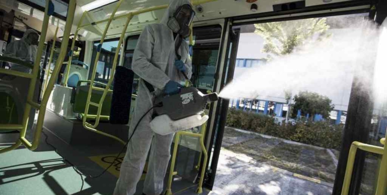 España aprueba las medidas para "convivir con el coronavirus"