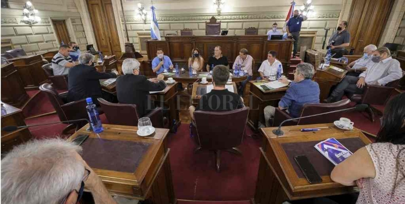 Senadores justicialistas del Nes se reunieron con Festram