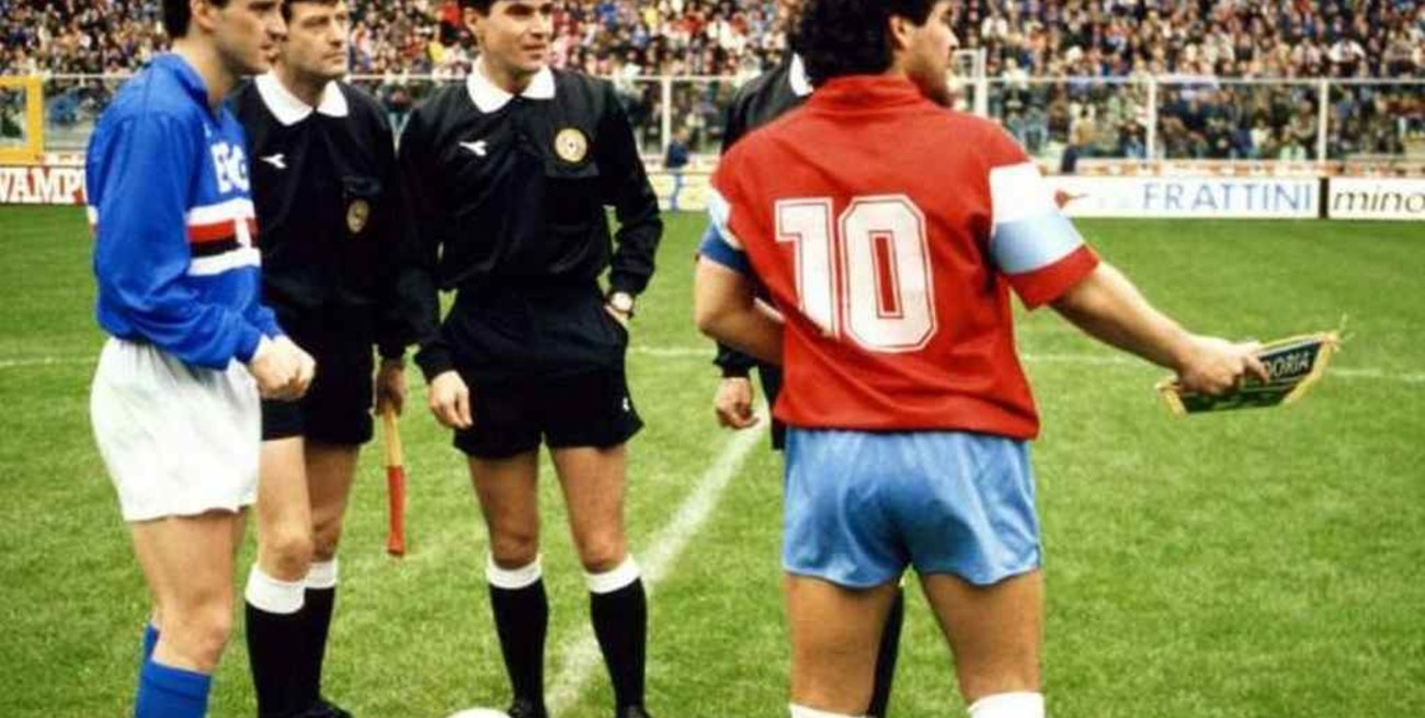 ¡Ho visto Maradona, enamorado estoy!  