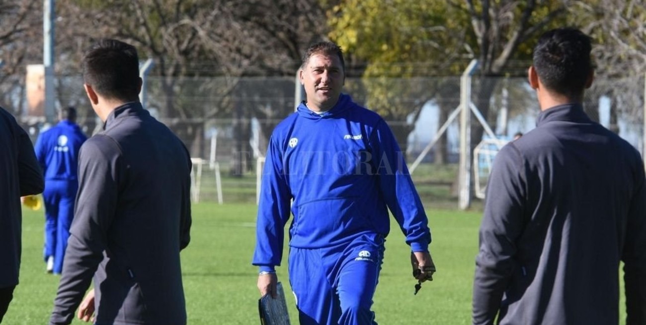 ¿Walter Otta deja Atlético y  se va al Santo tucumano?