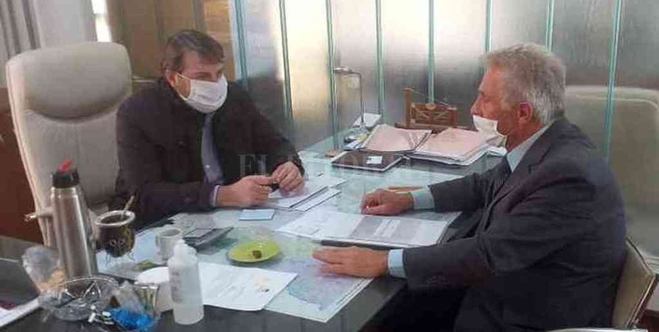 Santa Clara de Buena Vista: reunión en Vialidad por la obra en la Ruta N° 63 