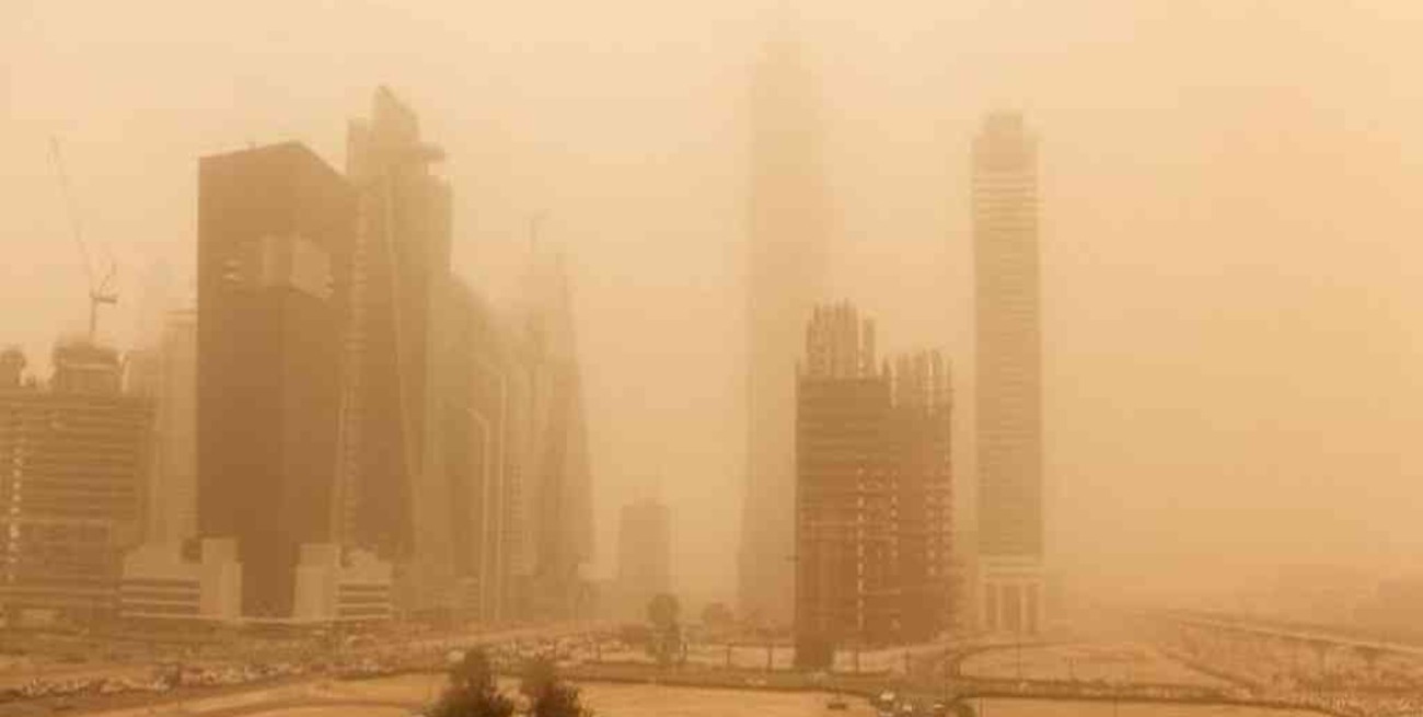 Una peligrosa tormenta de arena  azotó Beijing por segunda vez en dos semanas