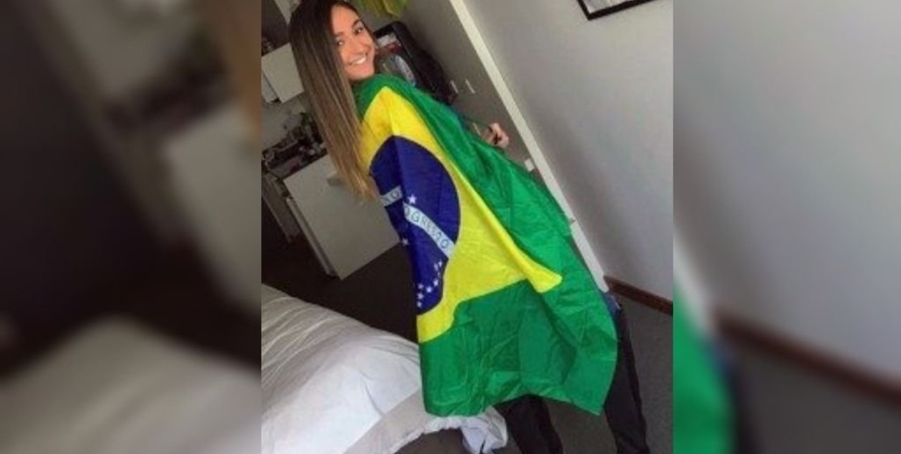 Amigos de la estudiante brasileña sospechan del "silencio" del novio y el amigo