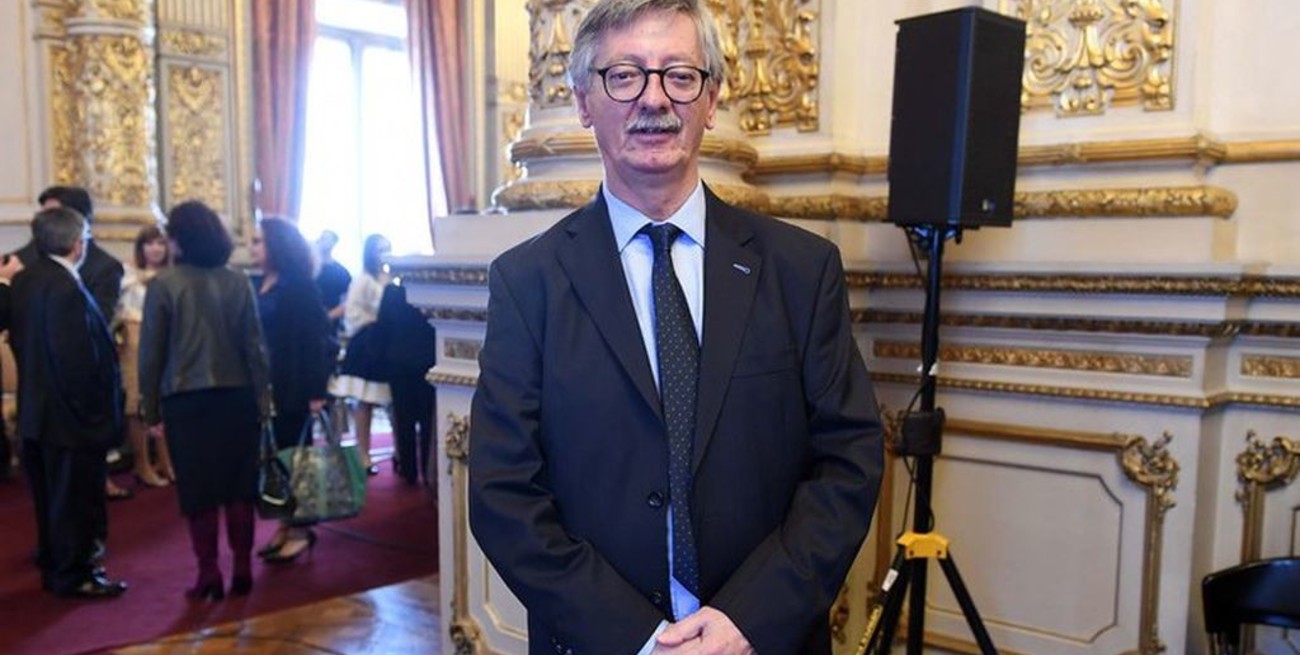 ANSES intimó a jubilarse al fiscal que investiga la causa del Vacunatorio VIP