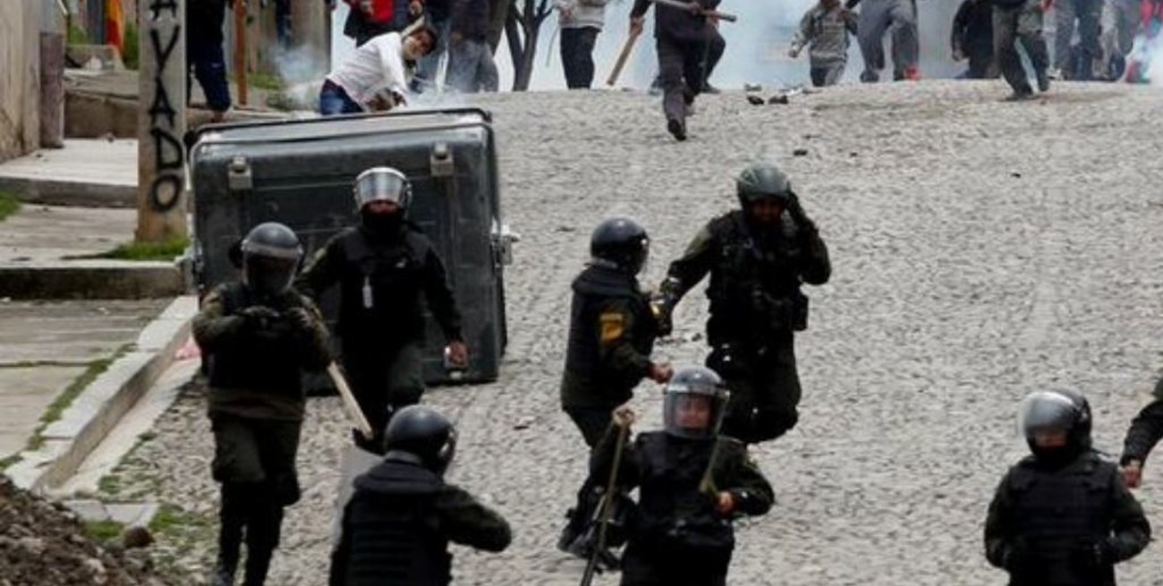 La CIDH considera "grave" la despenalización de excesos en la represión en Bolivia