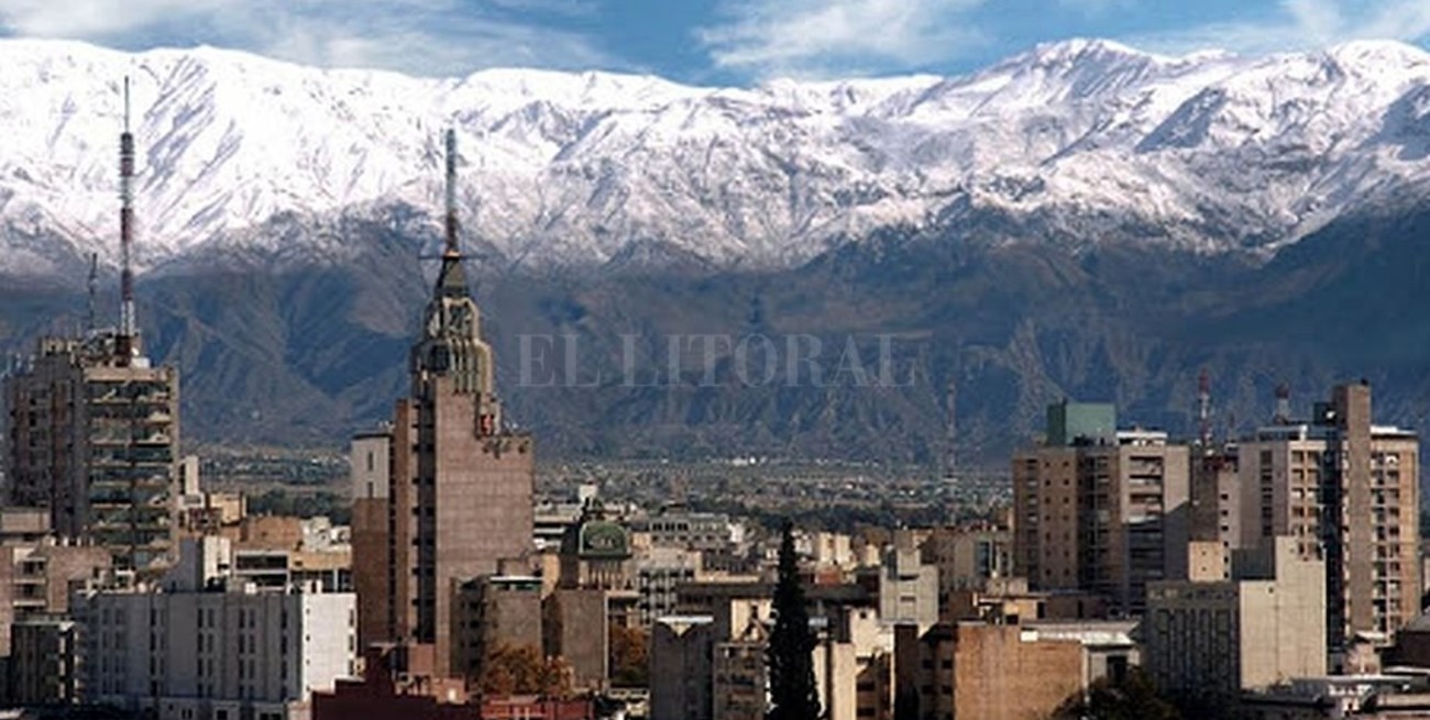 Mendoza: quienes incumplan la cuarentenera deberán trabajar gratis para el Estado