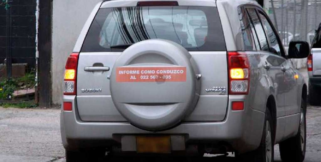 "Cómo manejo": en Santa Fe no hay forma de denunciar la mala conducción de vehículos oficiales