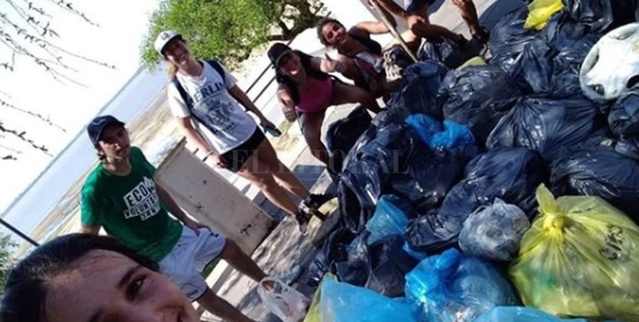 Convocan a voluntarios para limpiar la Laguna Setúbal