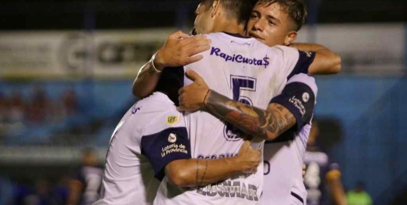 Gimnasia goleó a Dock Sud por Copa Argentina y accedió a octavos de final 