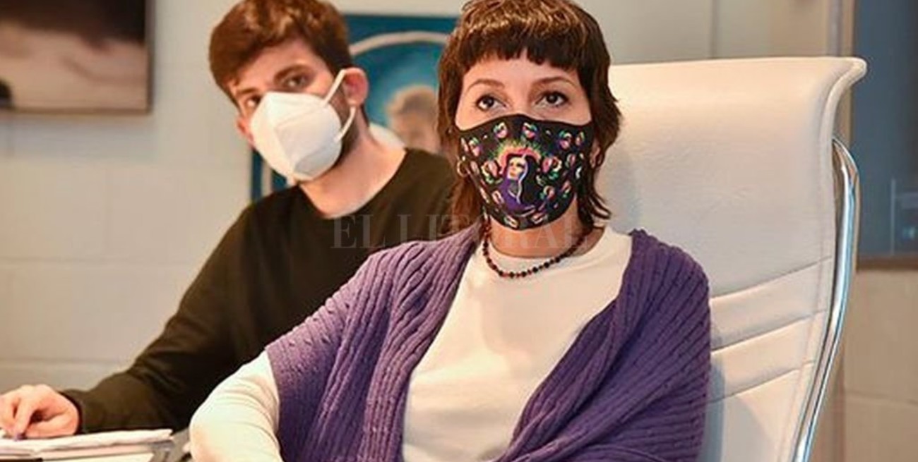 La intendenta de Quilmes Mayra Mendoza tiene coronavirus