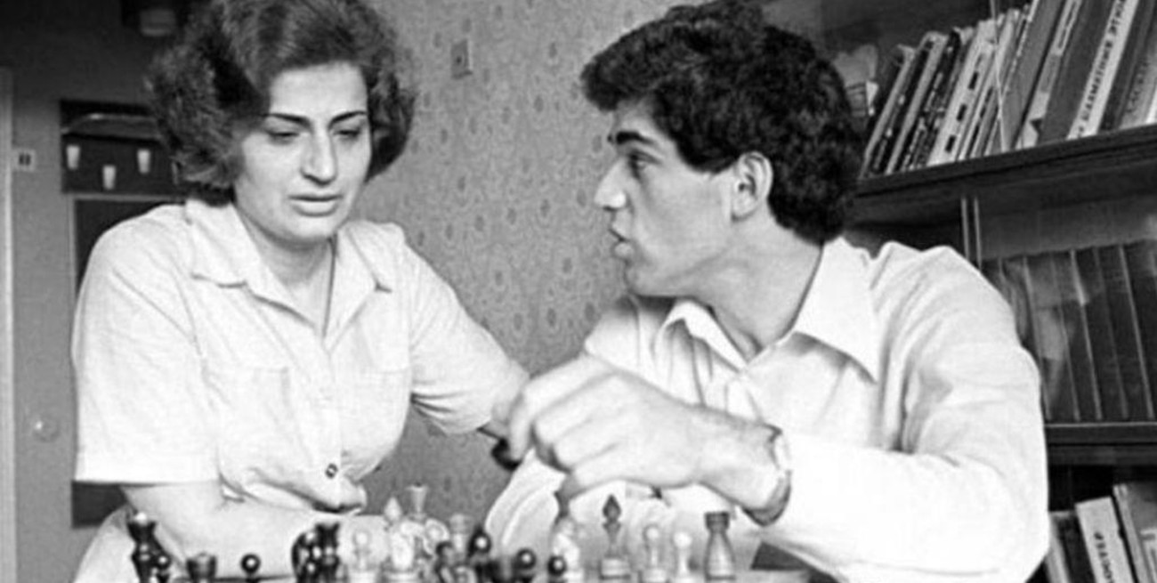Falleció Clara Kasparova, madre y mentora de Garry Kasparov