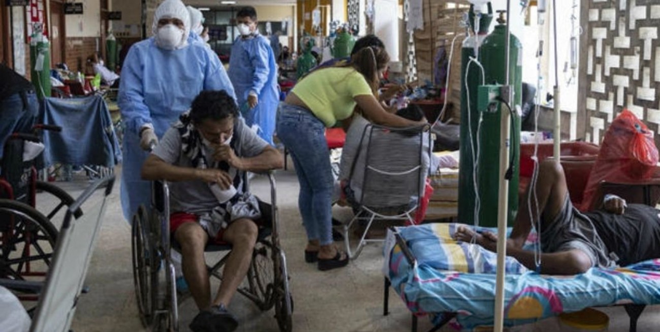 Once personas murieron en Brasil por coronavirus a la espera de ser atendidas en hospitales