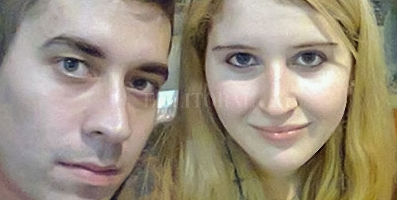 Condenaron a dos hermanastros por matar a sus padres