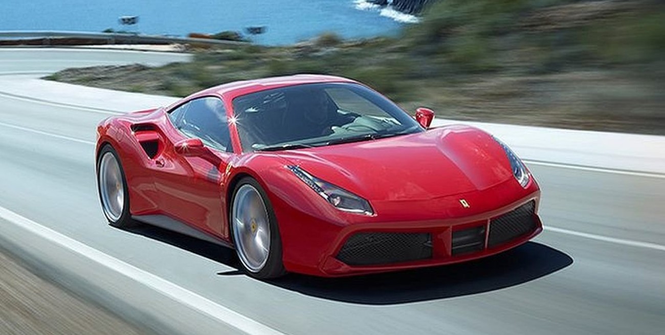 Mendoza: tiene un Ferrari de 2018 y pagará $ 1.422.000 por la patente "anual"