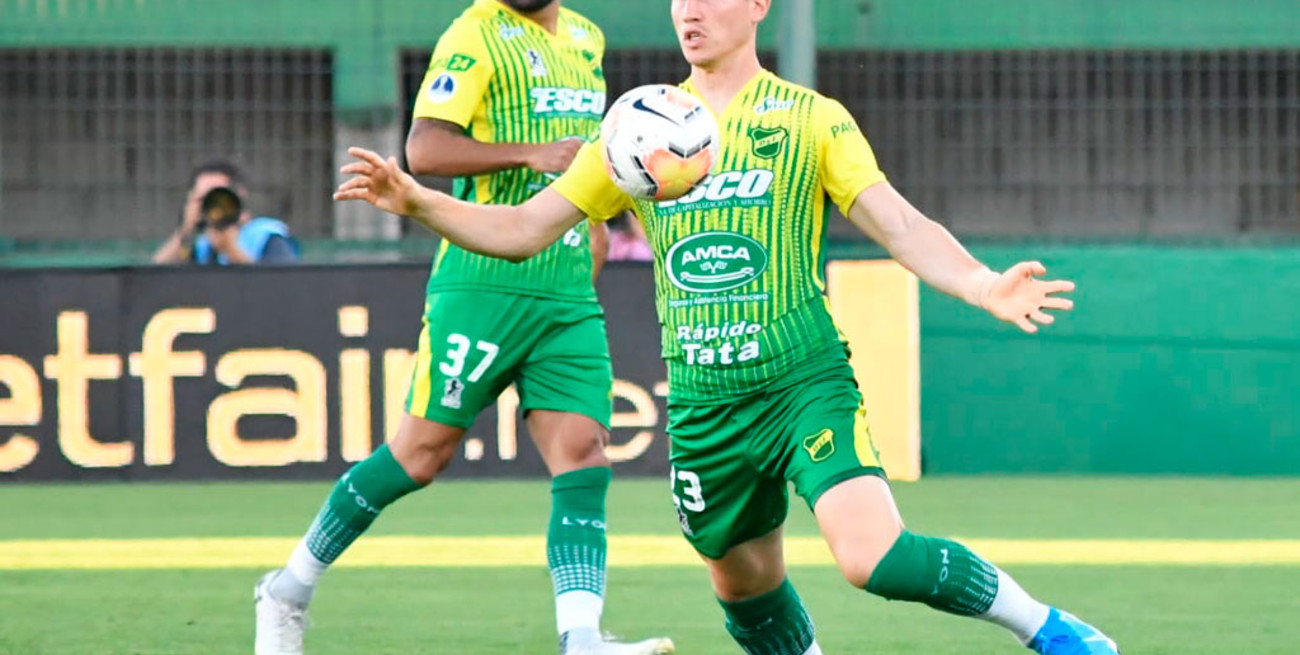 Defensa y Estudiantes juegan el pendiente de la Copa de la Superliga