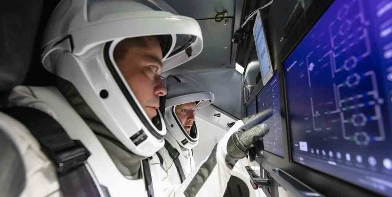 Tras casi una década, Estados Unidos vuelve a enviar astronautas al espacio