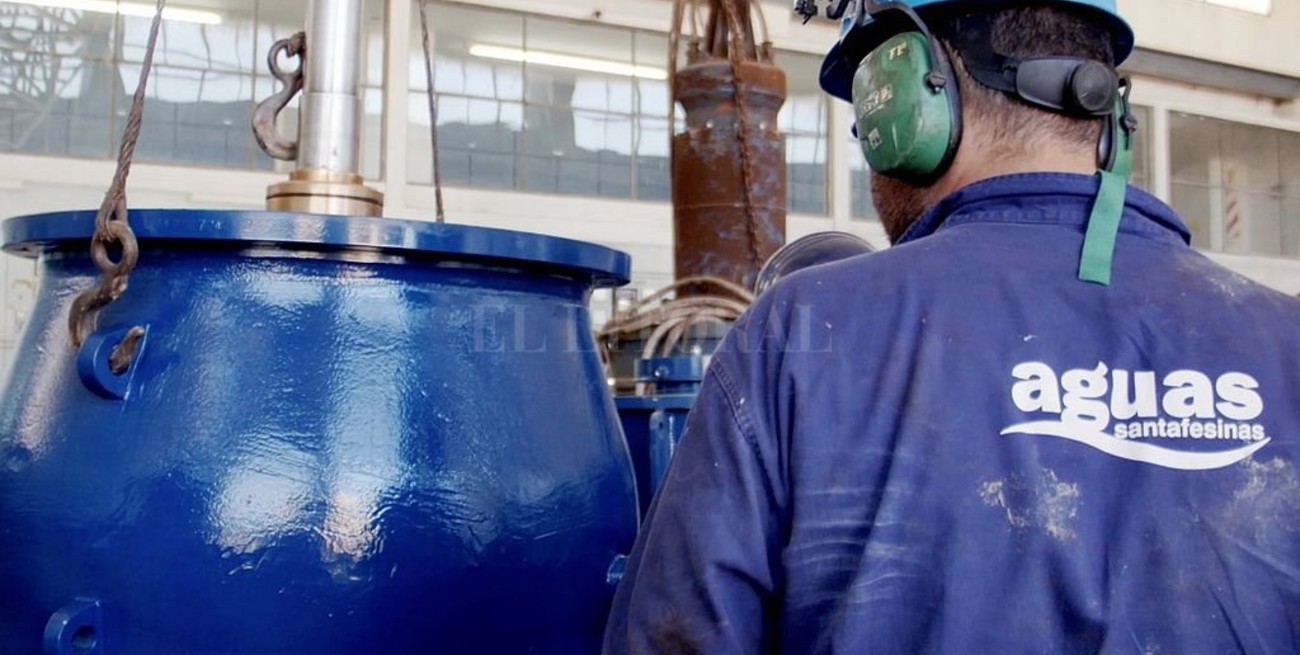 Aguas Santafesinas puso en funcionamiento una nueva bomba de capatación de agua en Rosario