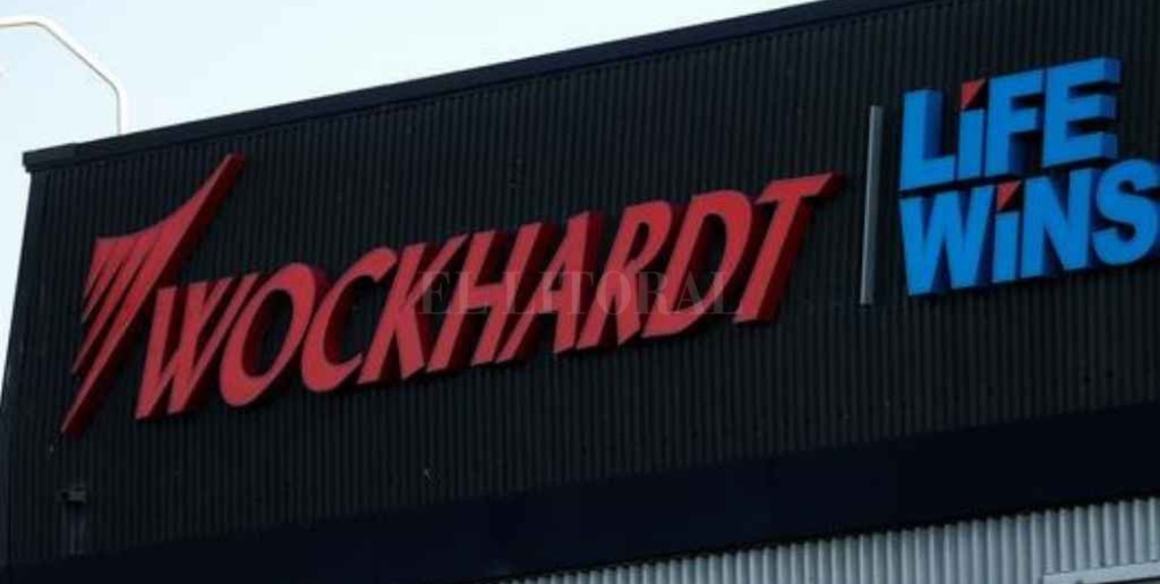 Gales: detienen la producción de la vacuna AstraZeneca/Oxford por una amenaza de bomba