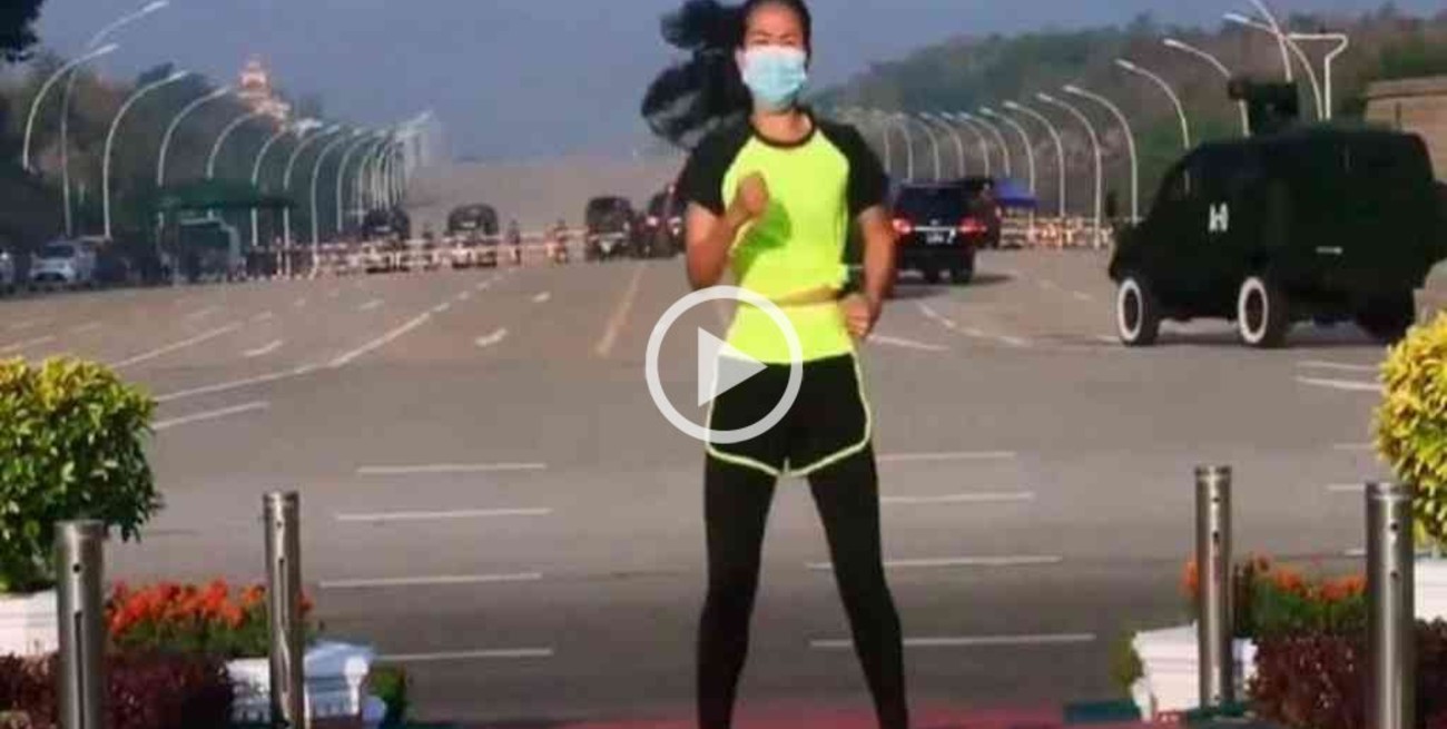 Video: transmitía en vivo su clase de aerobic mientras se daba el golpe de Estado en Myanmar