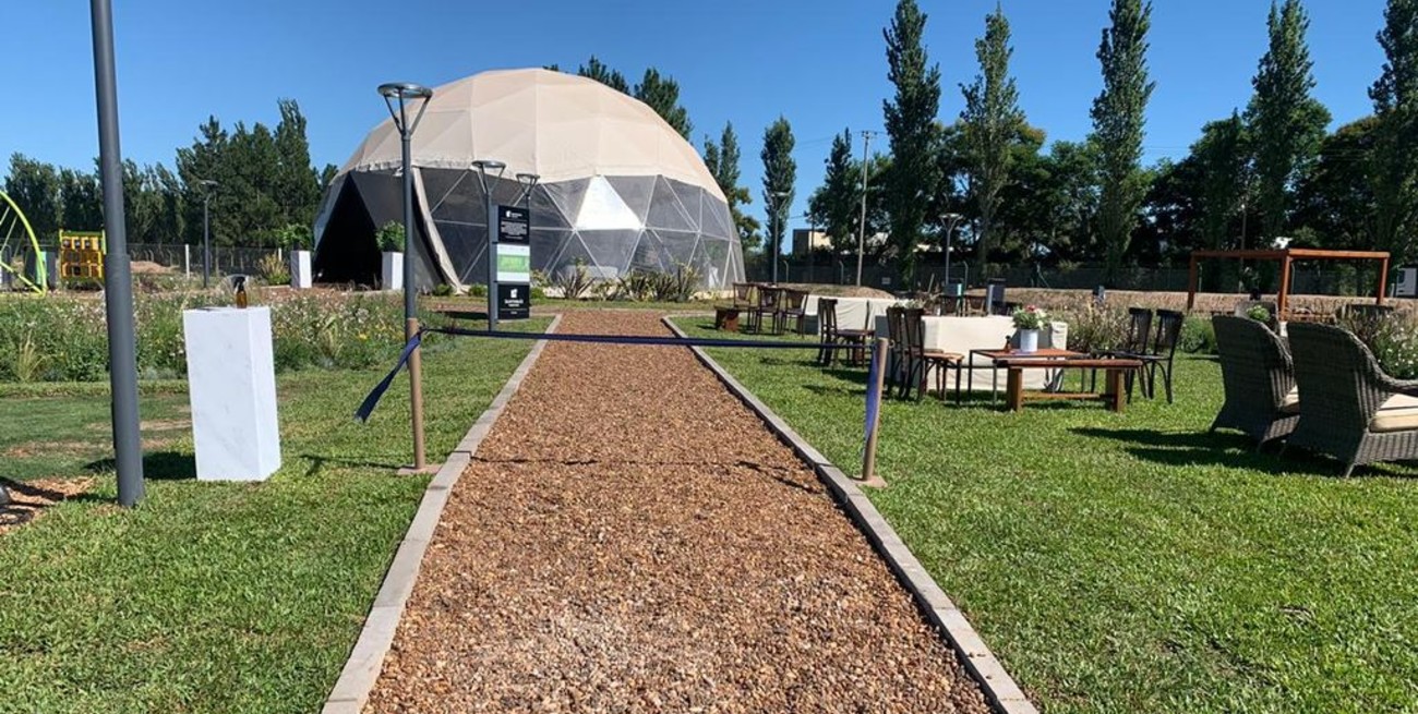 Pilay presentó Santomás Pueblo Verde