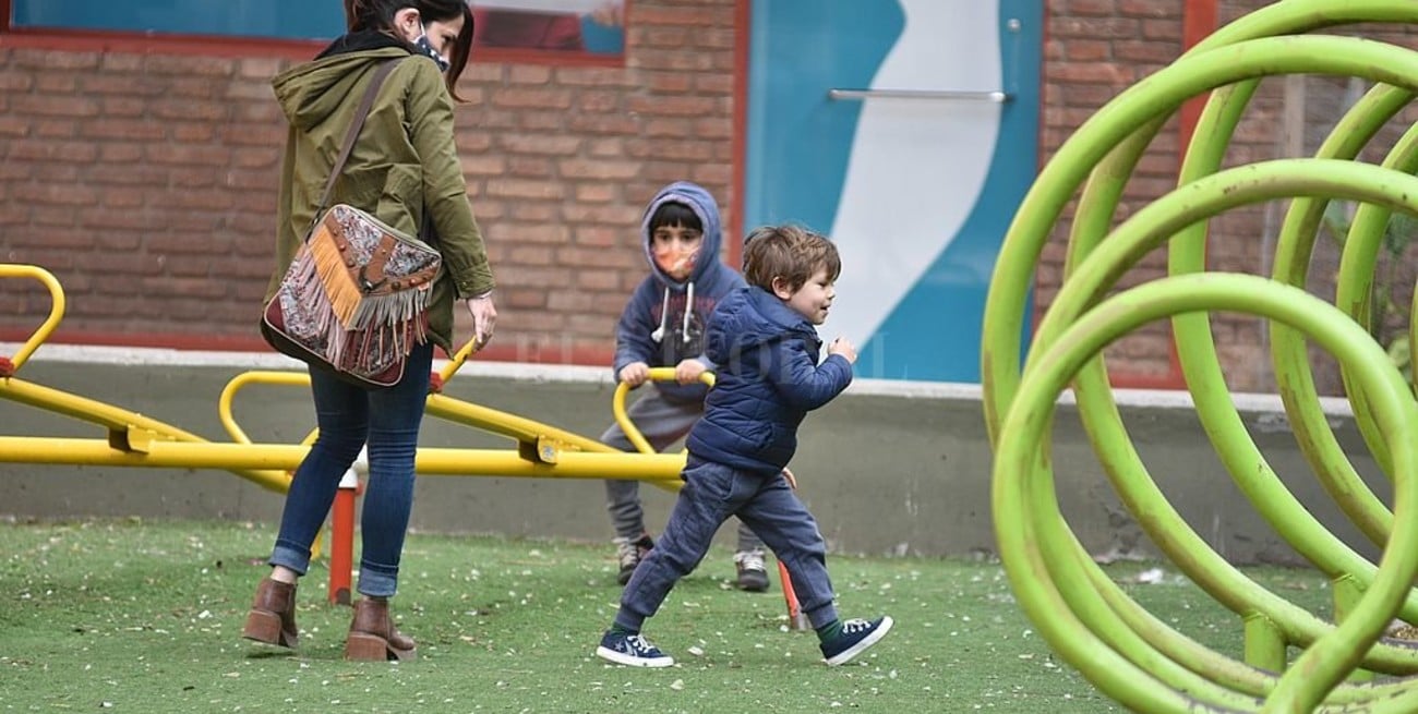 Coronavirus: profesionales piden que los niños eviten sociabilizar