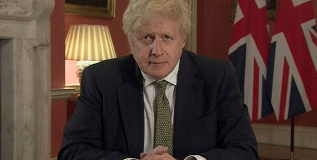 Inglaterra ordena su tercera cuarentena total, en medio de la campaña de vacunación