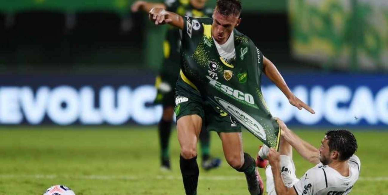 Recopa Sudamericana: Defensa y Justicia perdió 2 a 1 contra Palmeiras y está obligado a ganar en Brasil