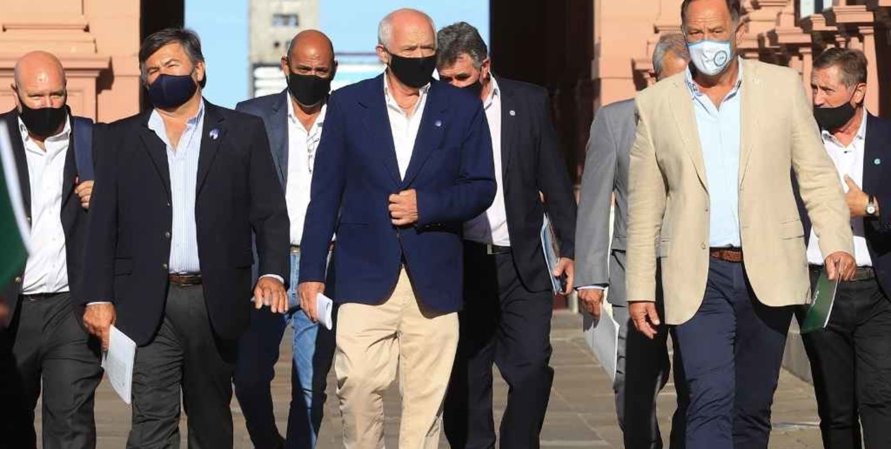 Gobierno se comprometió a no incrementar retenciones ni aplicar cupos de exportación  