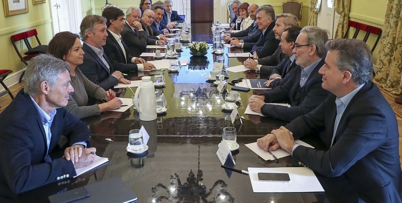 Macri reunió a su gabinete y se mostró "tranquilo"