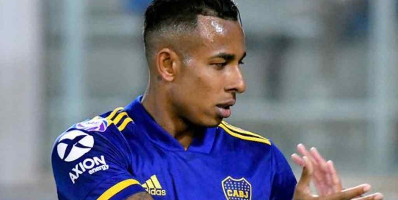 Confirman exención de prisión para Villa pero deberá pedir permiso para jugar fuera del país